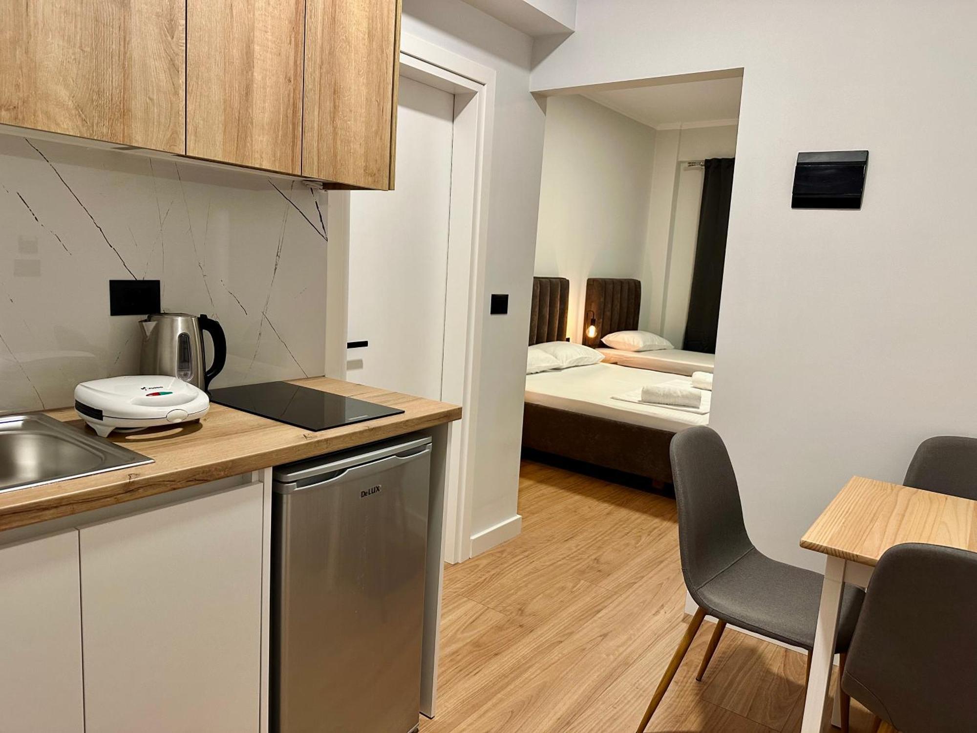 Lidia Apartments ซารานเดอ ภายนอก รูปภาพ