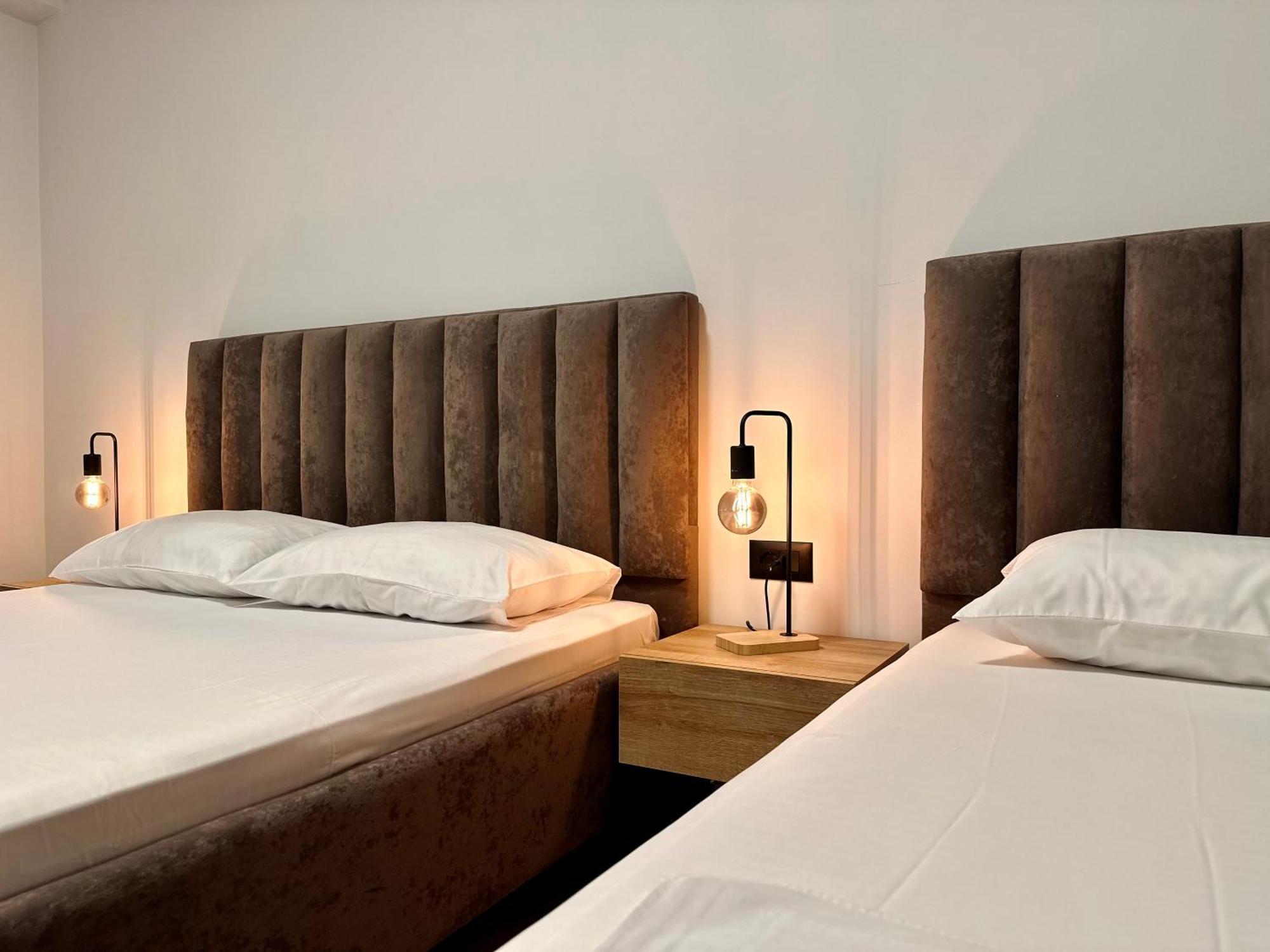 Lidia Apartments ซารานเดอ ภายนอก รูปภาพ