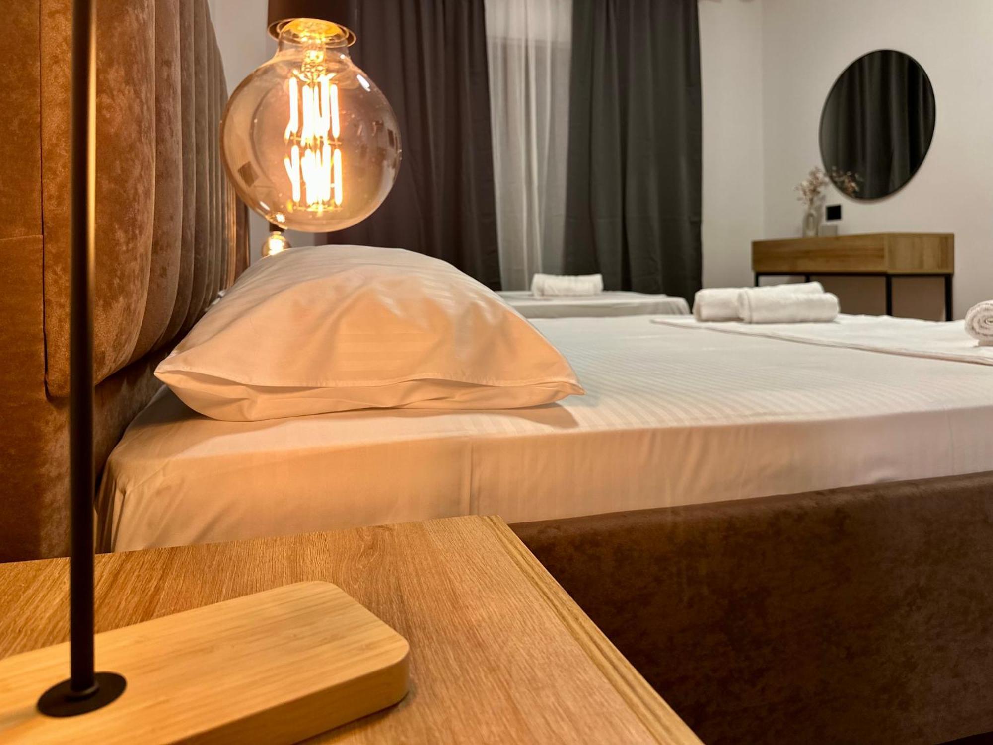 Lidia Apartments ซารานเดอ ภายนอก รูปภาพ