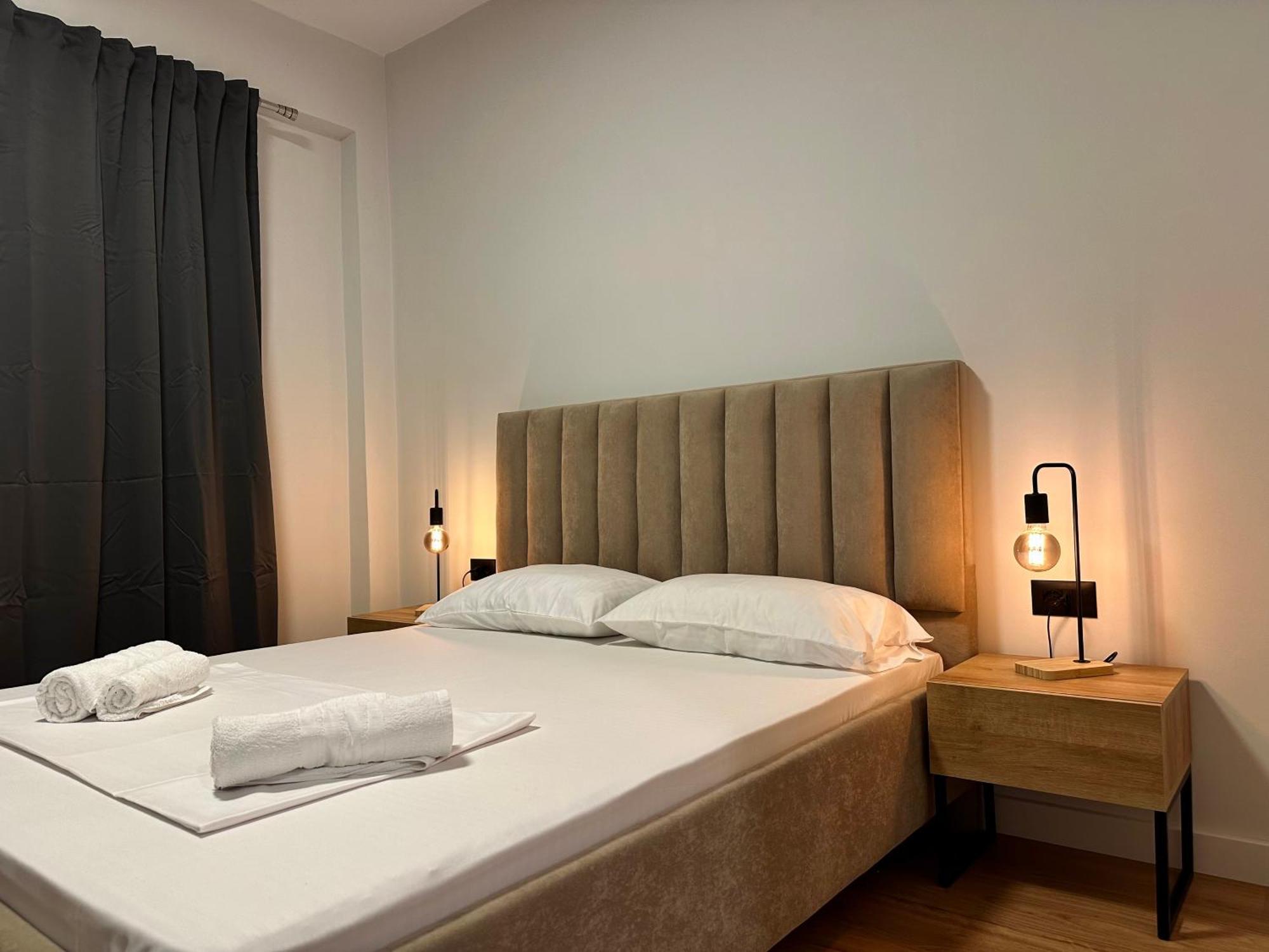 Lidia Apartments ซารานเดอ ภายนอก รูปภาพ