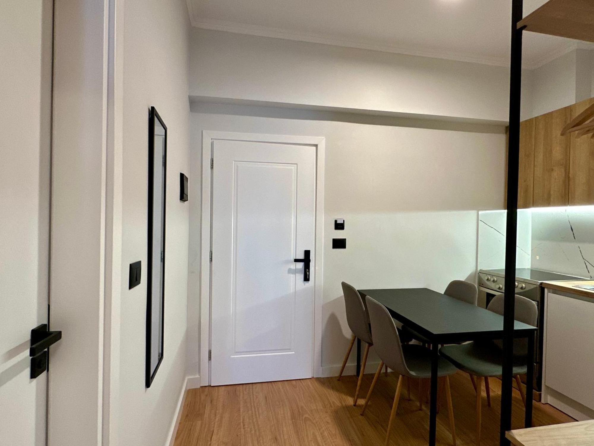 Lidia Apartments ซารานเดอ ภายนอก รูปภาพ