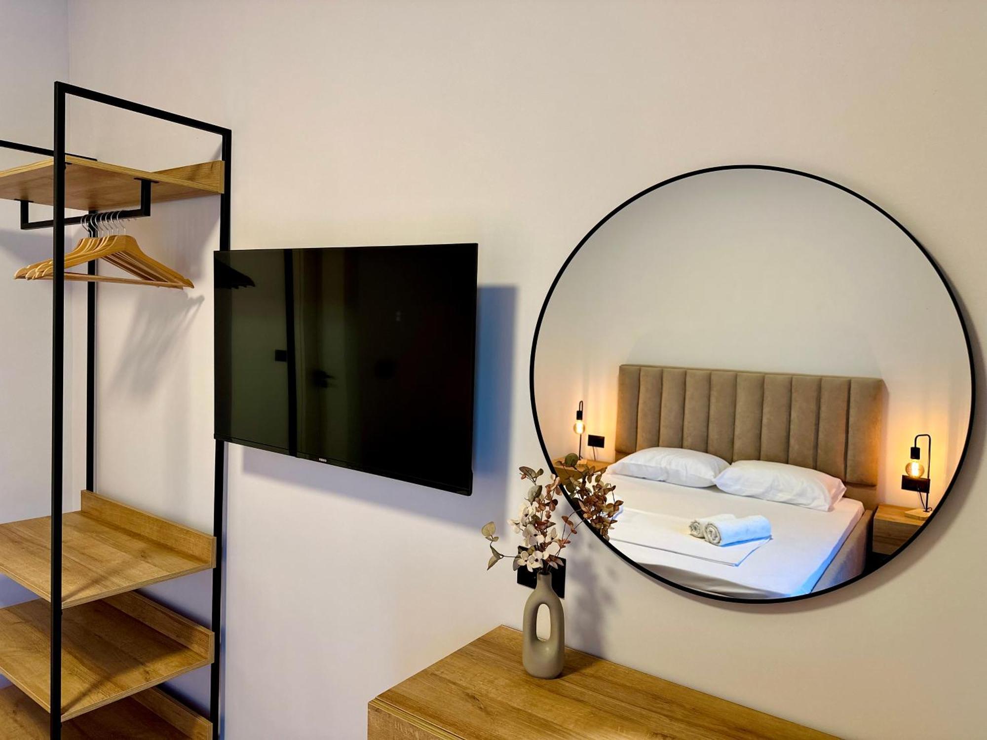 Lidia Apartments ซารานเดอ ภายนอก รูปภาพ